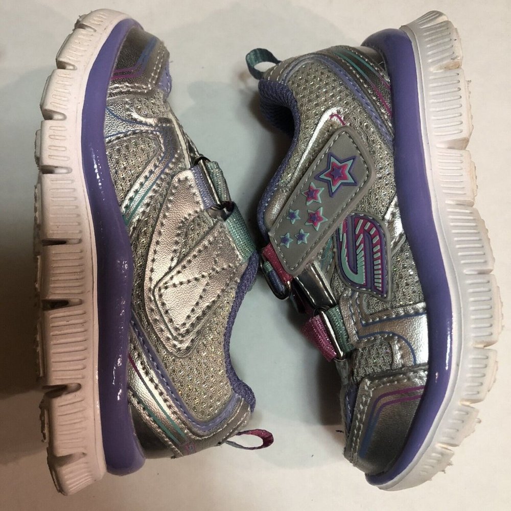 Skechers Girls Cutie Gray Purple Sneakers - Size 5 Toddler